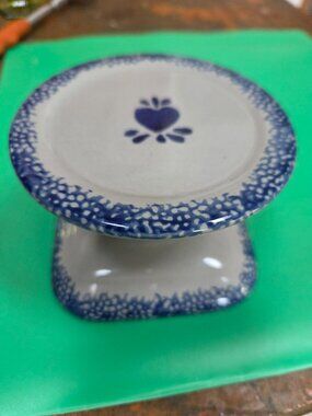 LOOMCO FLO COUNTRY BLUE HEART CANDLE STAND CERAMIC PILLAR